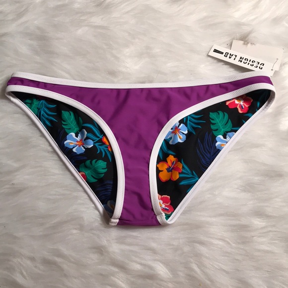 Large Reversible Bikini Bottom - Picture 5 of 9